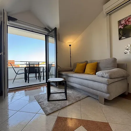 Apartment Luxury B